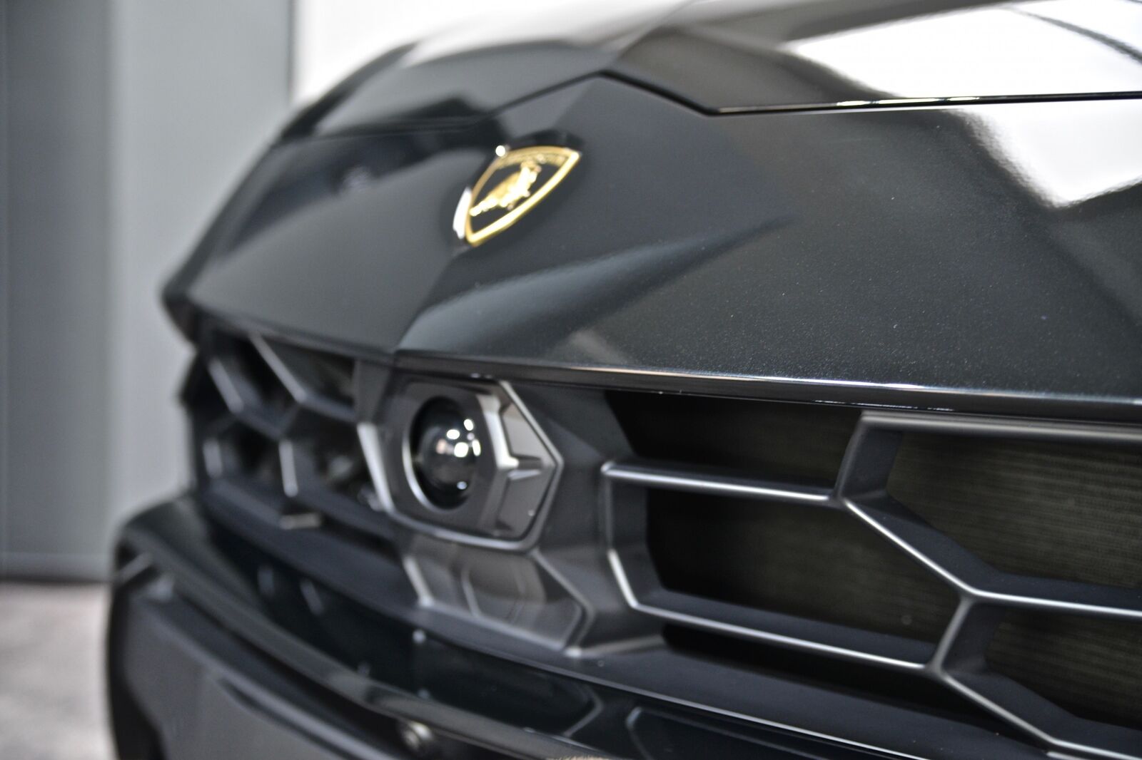 2019 Lamborghini Urus, 13/19