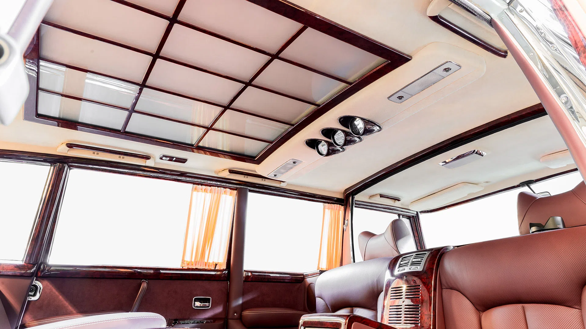 1975 Mercedes-Benz W100 600 Pullman ONE of ONE interior, Maybach AA51 garnet red leather
