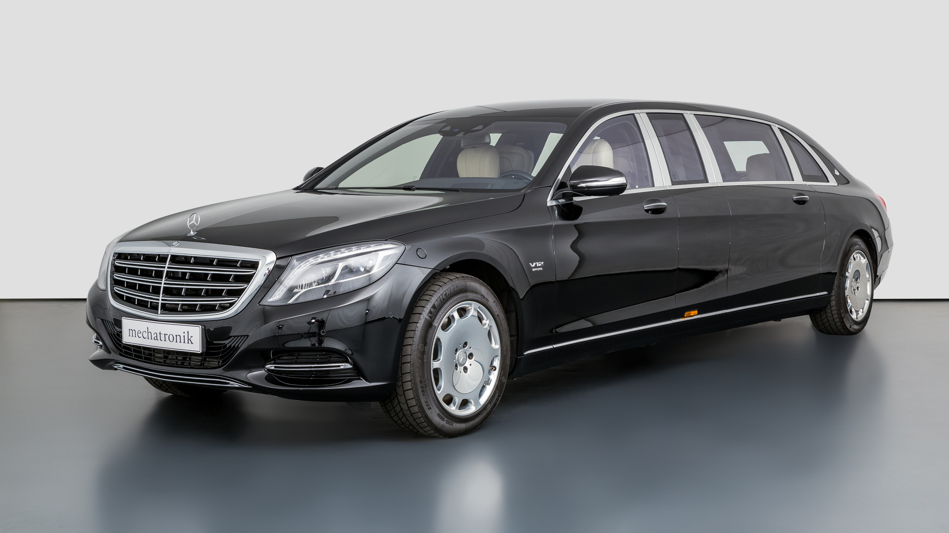 2016 Mercedes-Maybach S600 Pullman, 6/22
