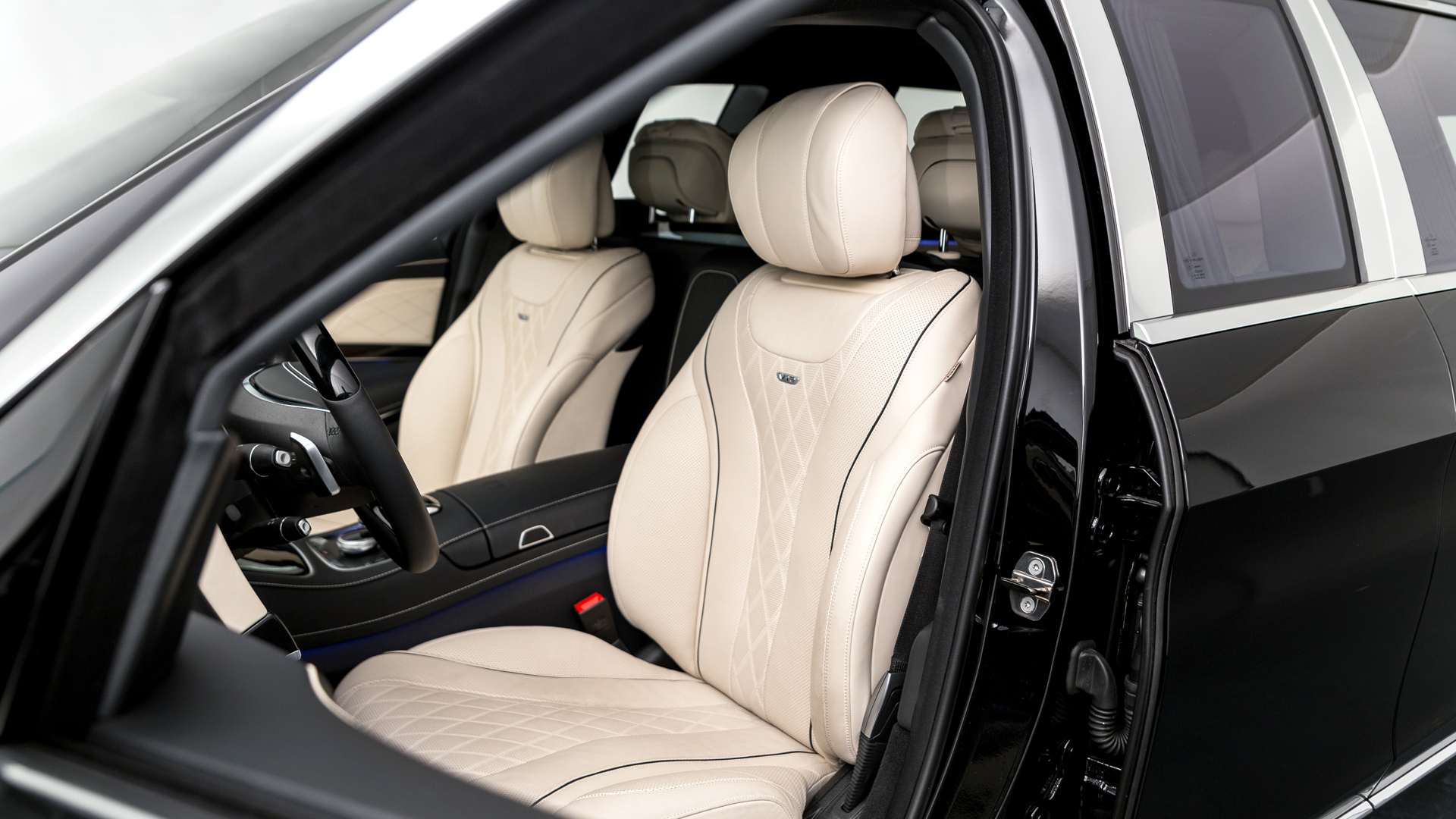 2016 Mercedes-Maybach S600 Pullman, 13/22