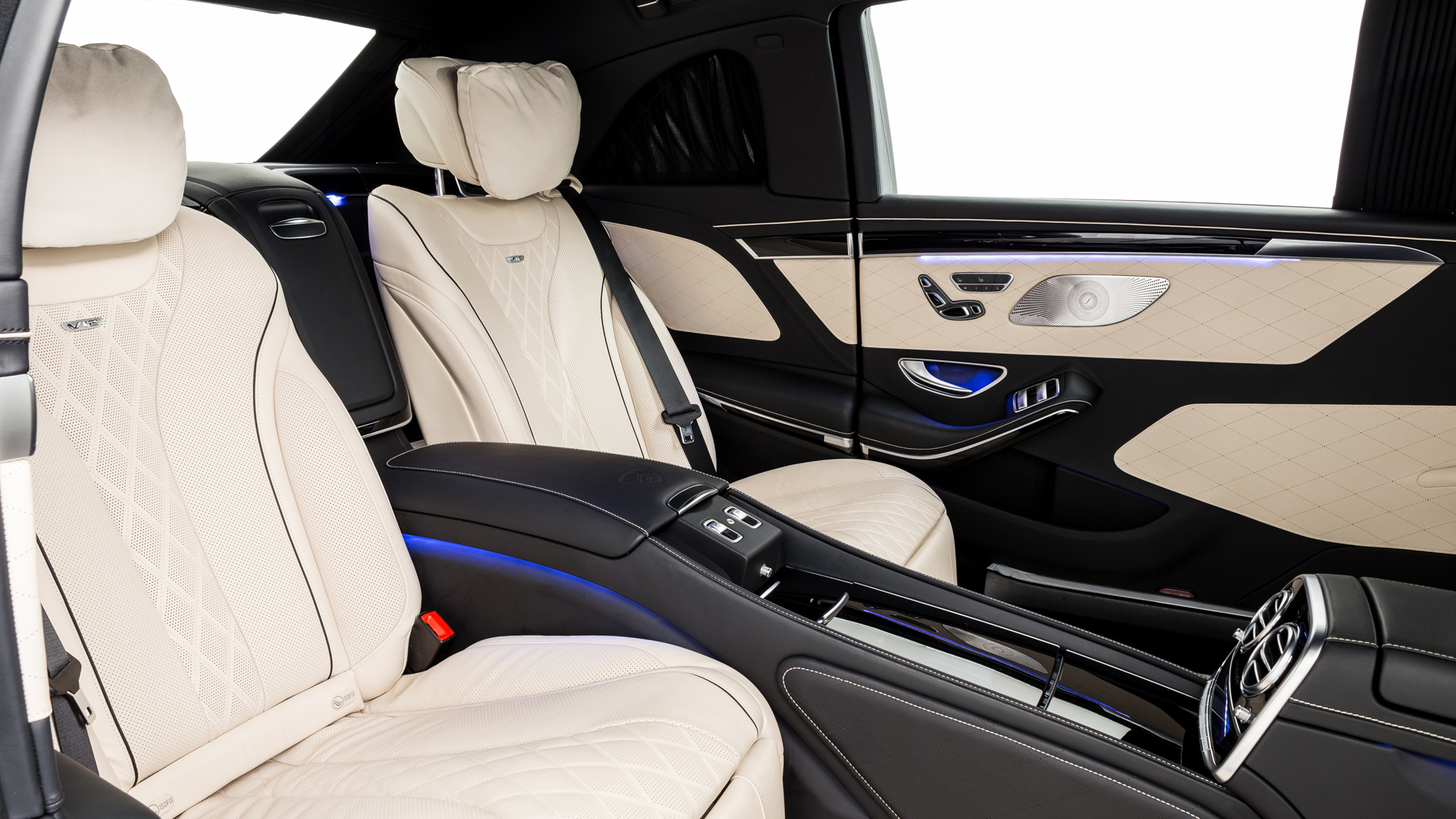 2016 Mercedes-Maybach S600 Pullman, 16/22