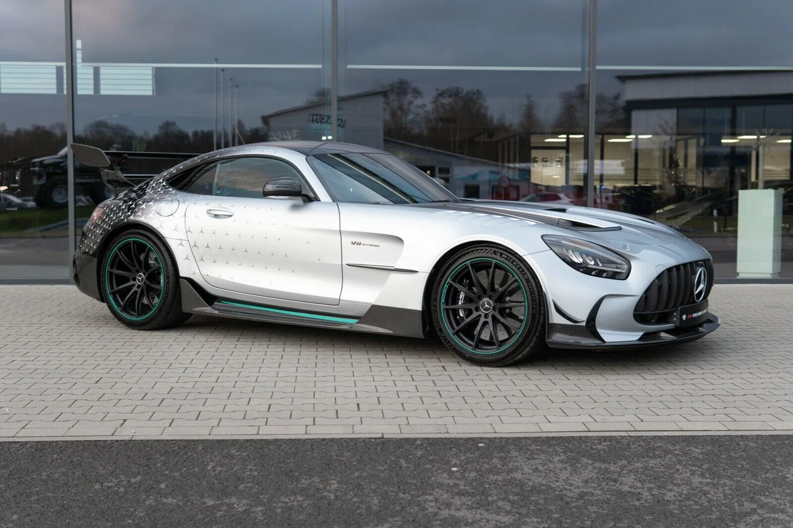 2022 Mercedes-Benz AMG GT Black Series "P ONE Edition" for sale, exterior, Silber