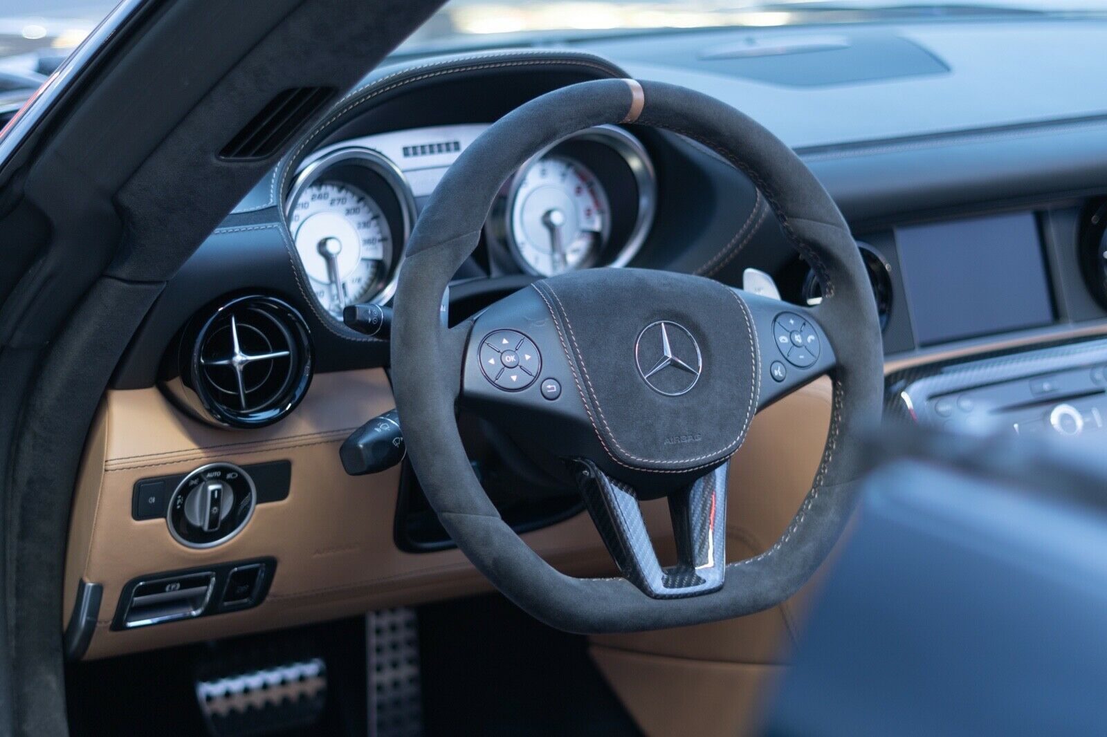 2012 Mercedes-Benz SLS AMG Roadster, 5/19