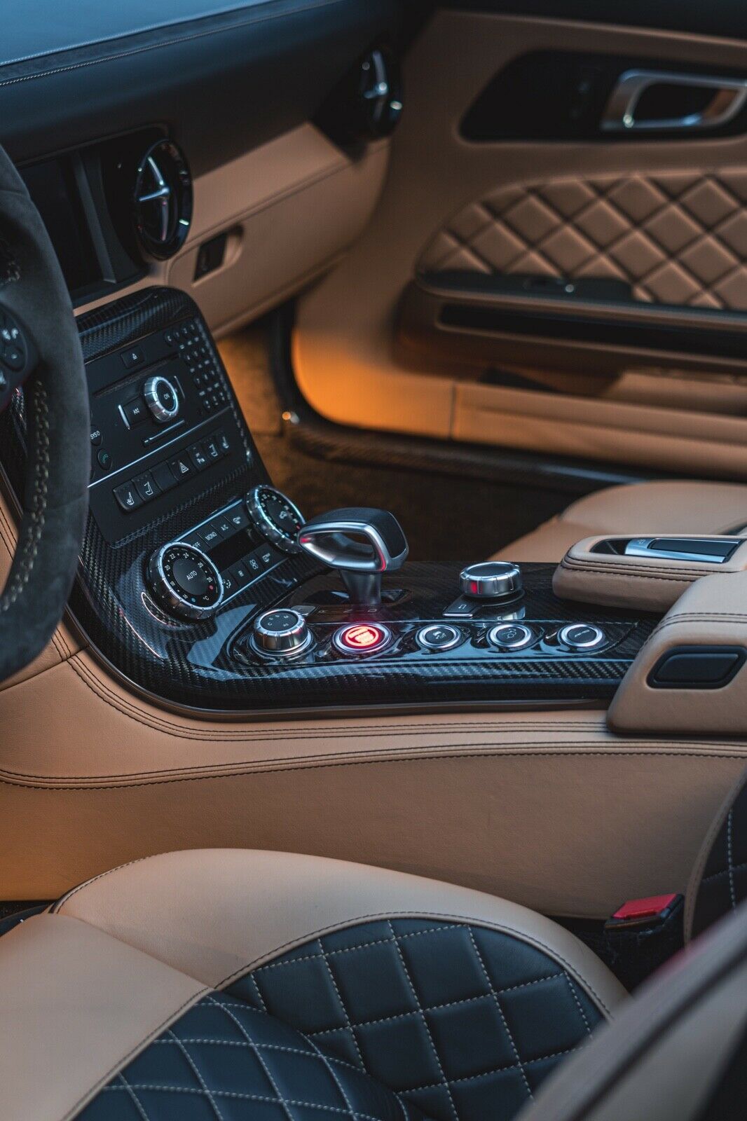 2012 Mercedes-Benz SLS AMG Roadster, 16/19