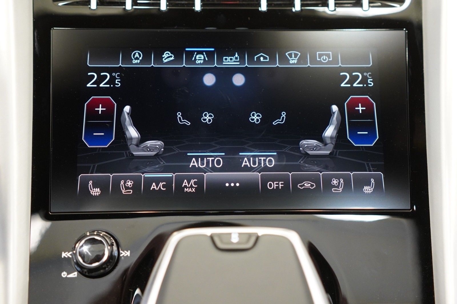 2018 Lamborghini Urus, 16/19