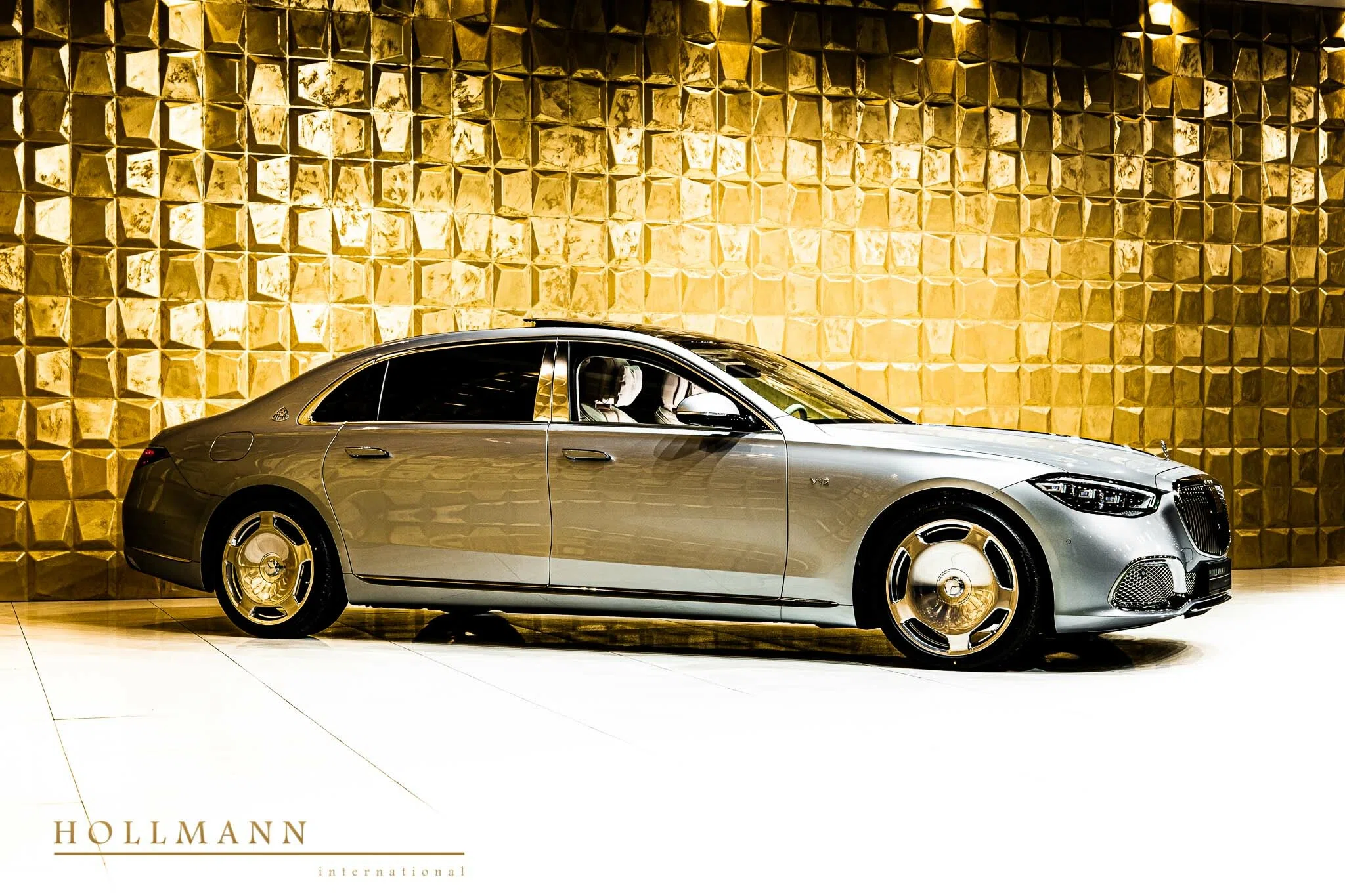2021 Mercedes-Maybach S 680 for sale, exterior, High Tech Silver