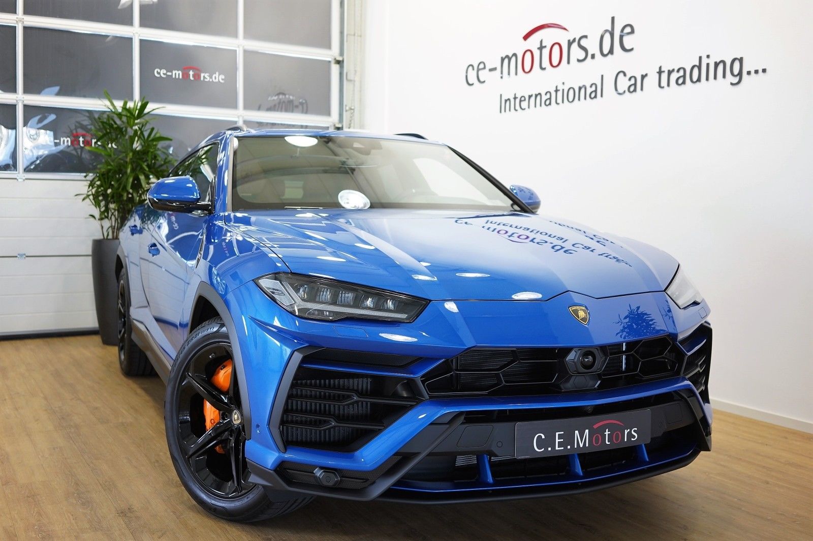 2018 Lamborghini Urus, 18/19