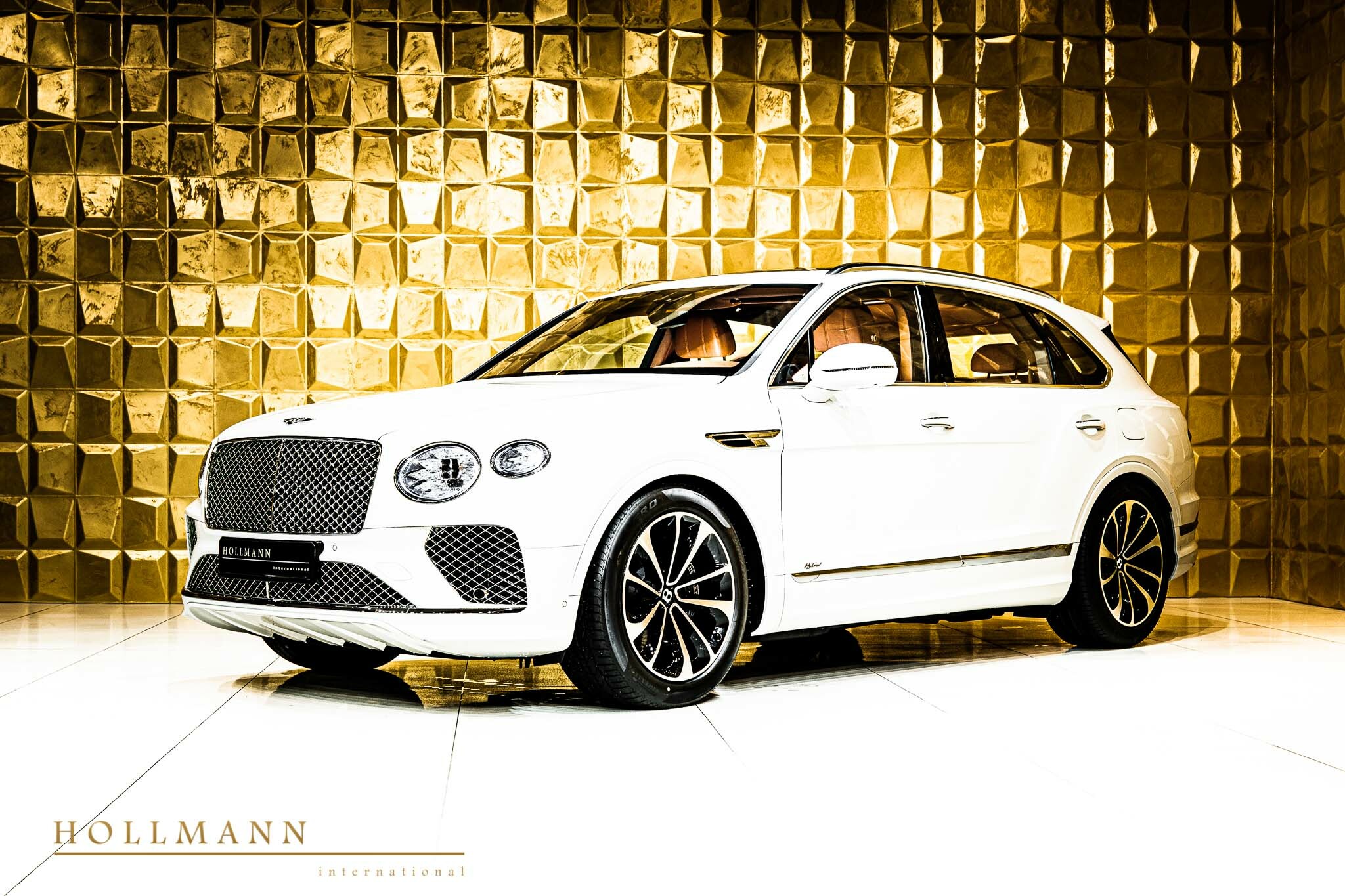 2022 Bentley Bentayga Hybrid, 6/20