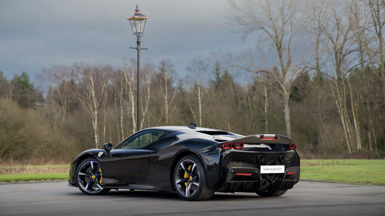 2021 Ferrari SF90 Stradale, 2/18