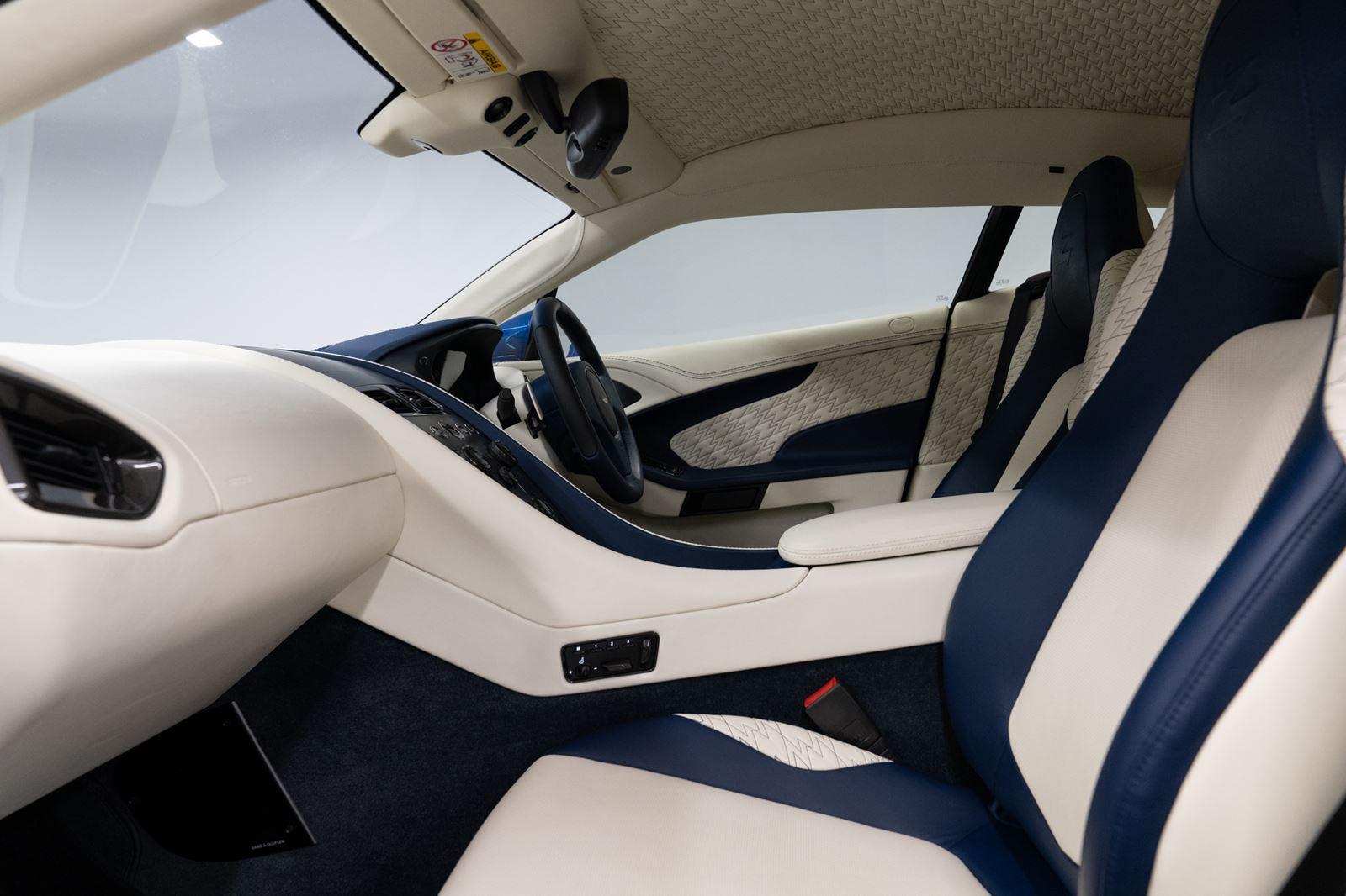 2017 Aston Martin VANQUISH V12 ZAGATO, 18/20