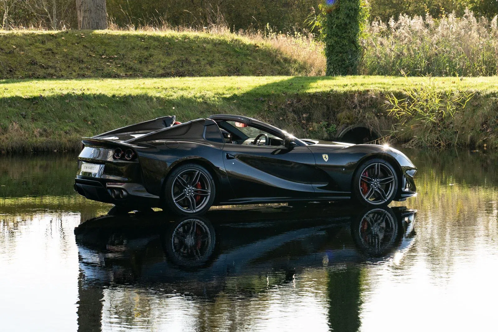 2021 Ferrari 812 GTS for sale, exterior, Nero Daytona