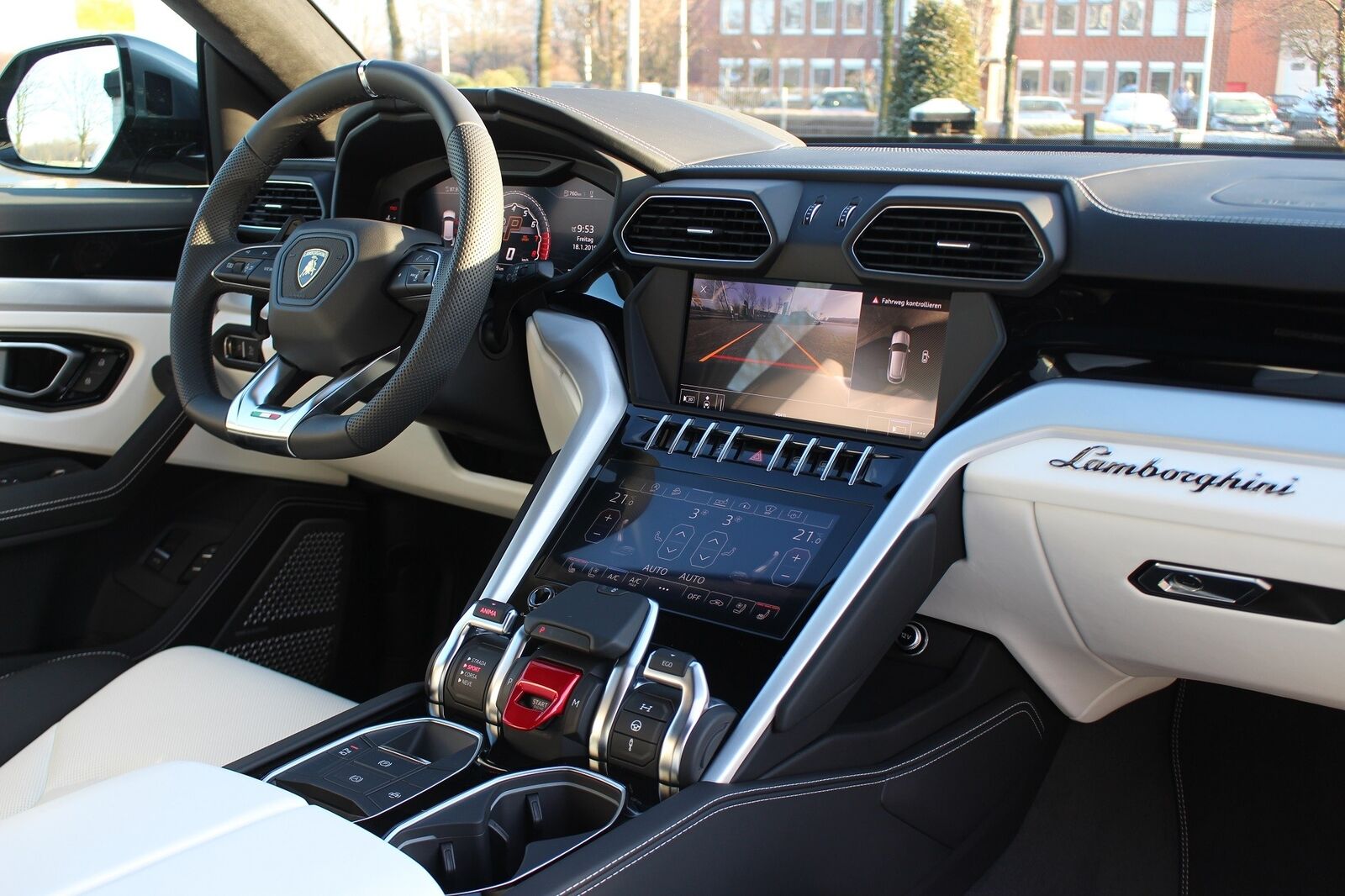 2019 Lamborghini Urus, 13/20