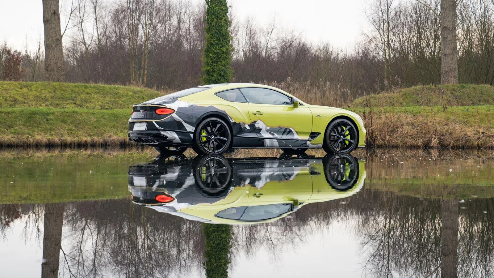 2020 Bentley CONTINENTAL GT W12 Limited Edition Pikes Peak for sale, exterior, Radium Green & Black