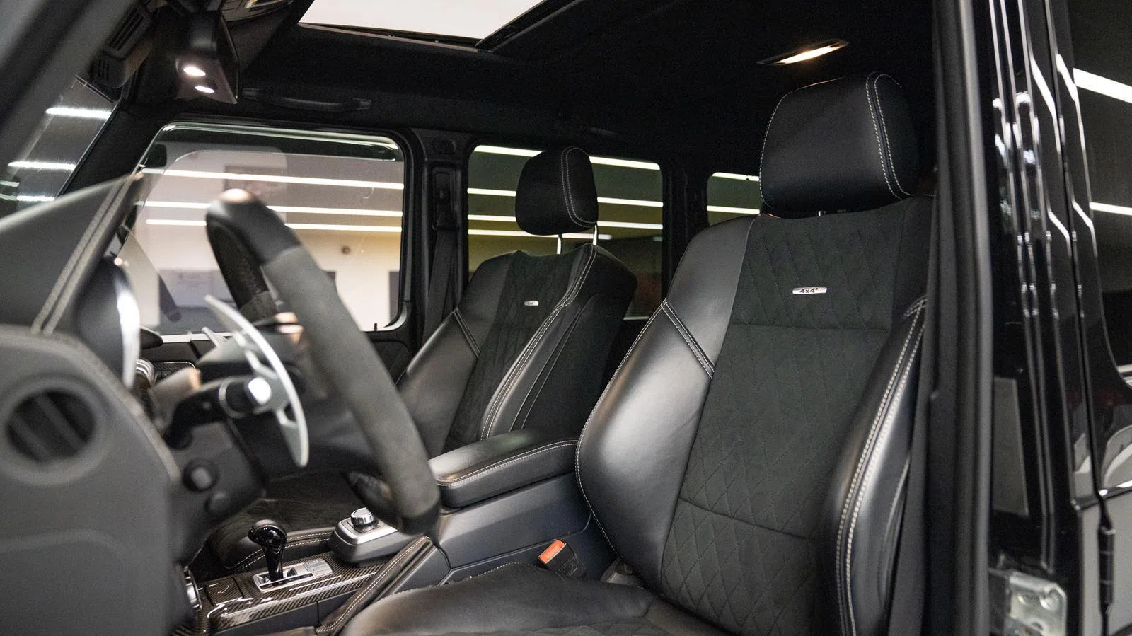 2016 Mercedes-Benz G500 4x4 SQUARED interior, seats, Black Leather/Alcantara