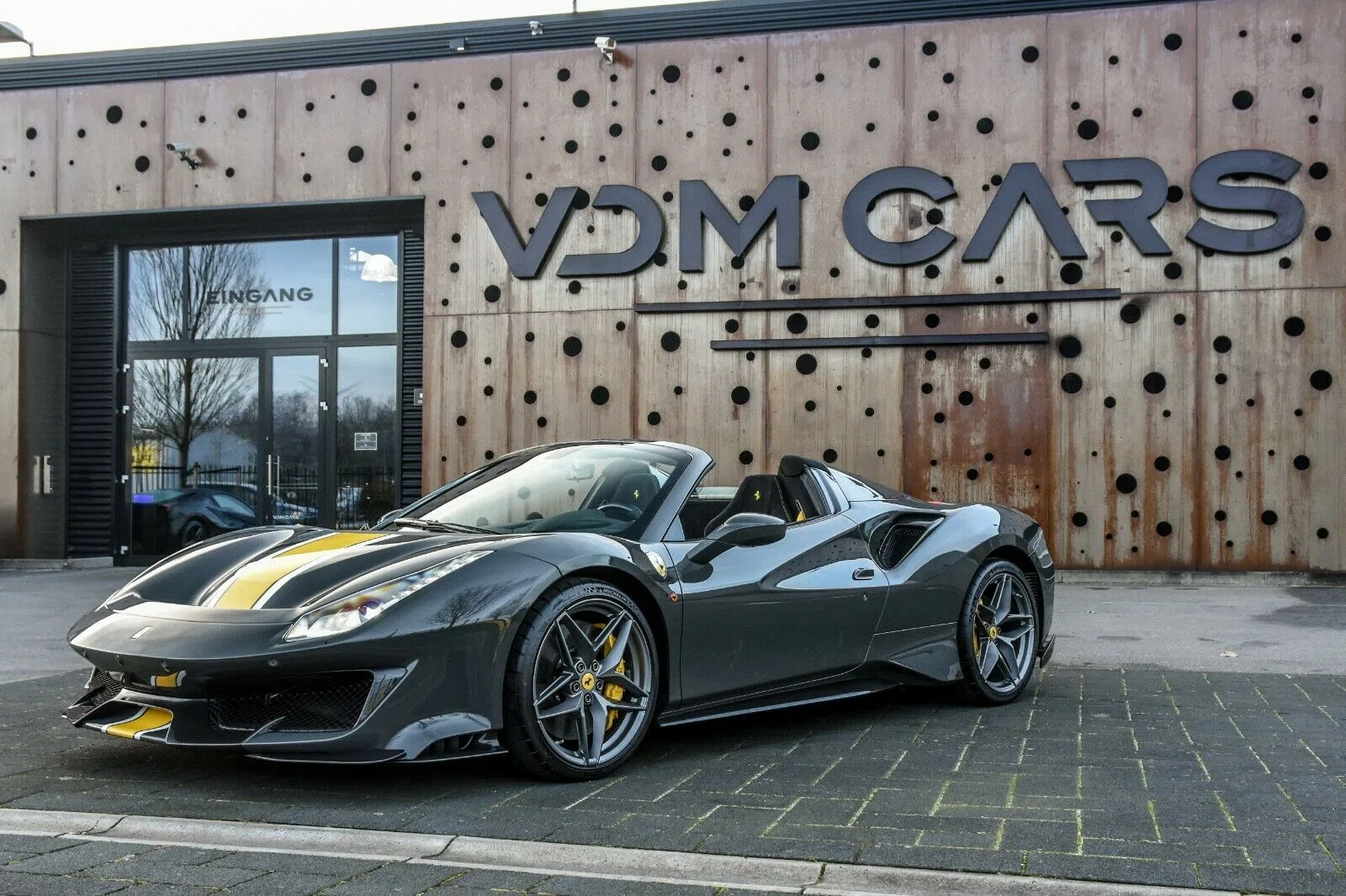 2019 FERRARI 488 PISTA SPIDER
