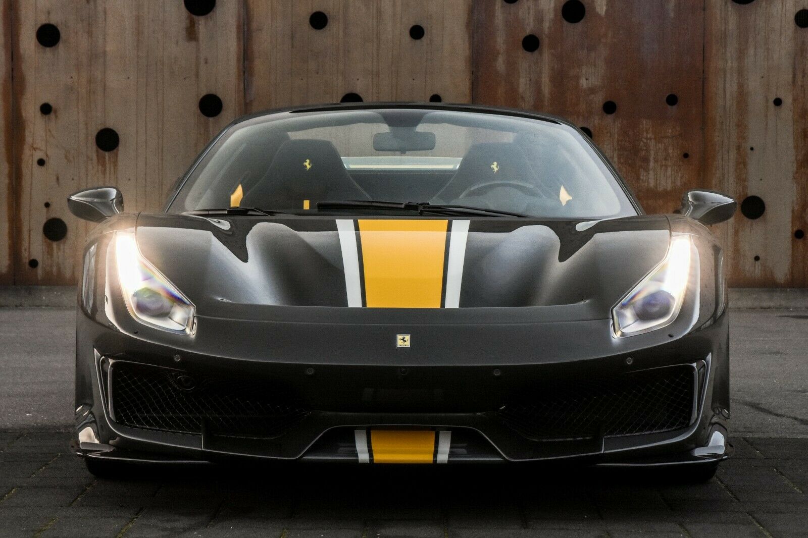 2019 FERRARI 488 PISTA SPIDER, 8/18