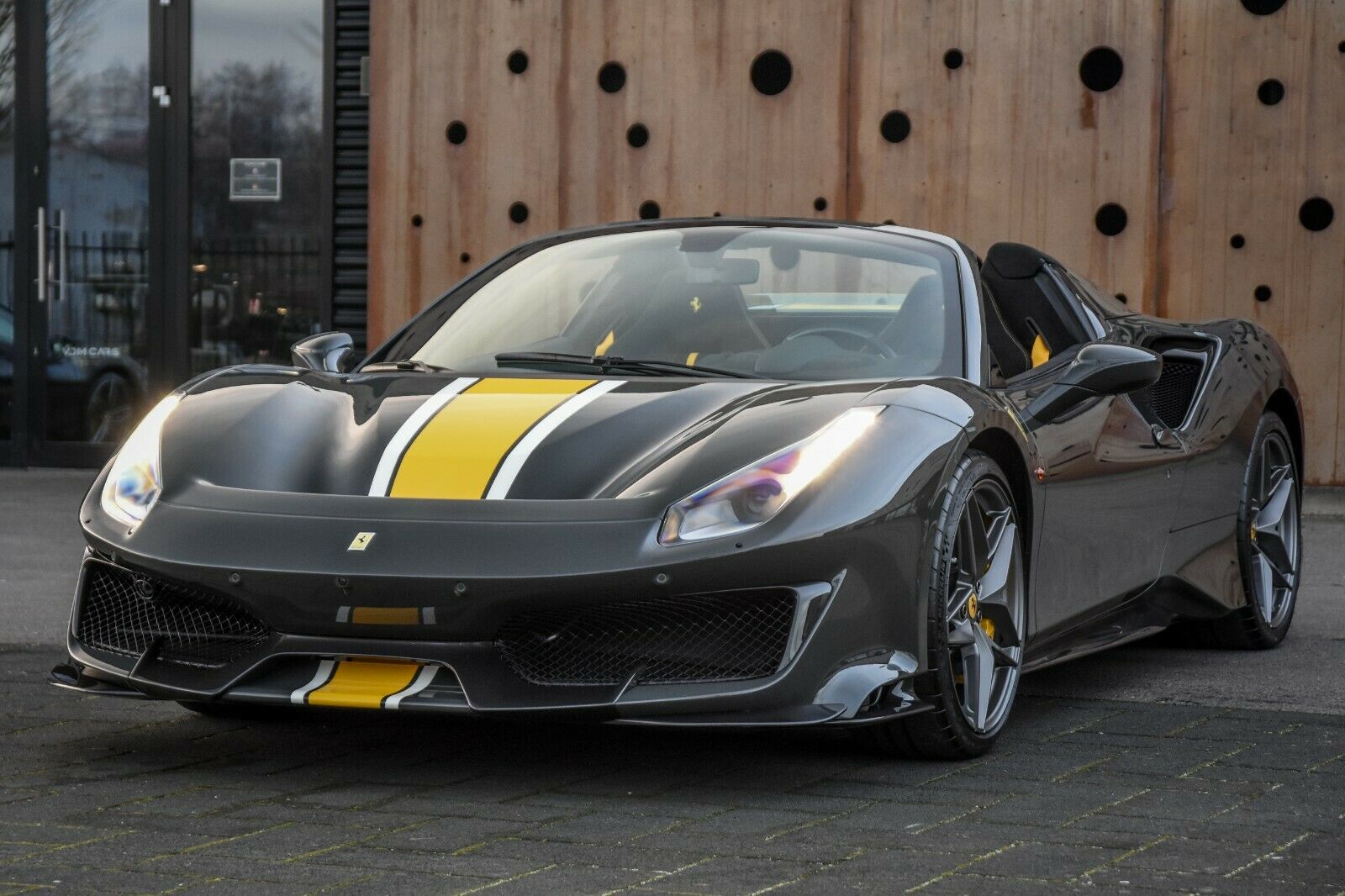 2019 FERRARI 488 PISTA SPIDER, 10/18