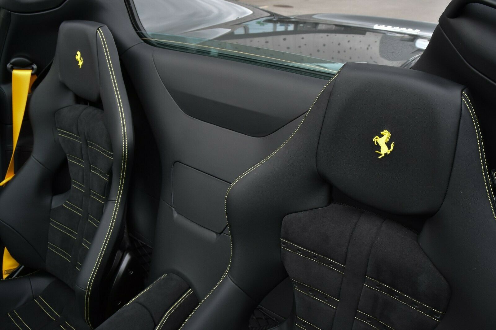 2021 FERRARI 812 GTS, 7/20