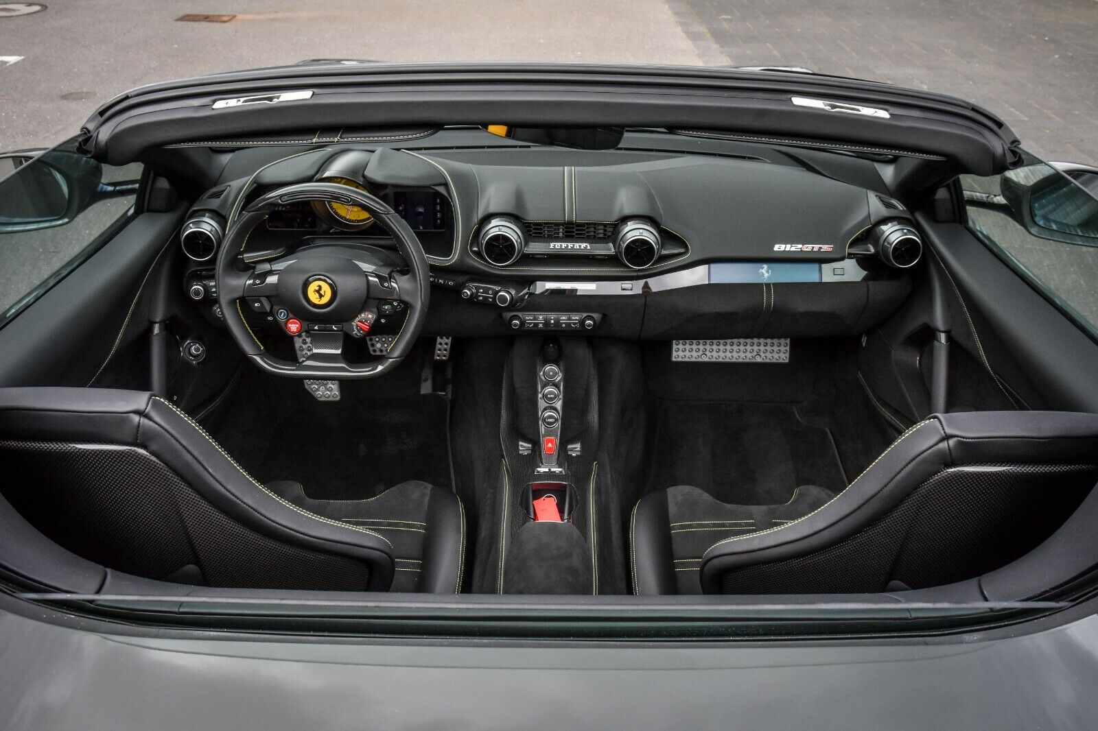 2021 FERRARI 812 GTS, 12/20
