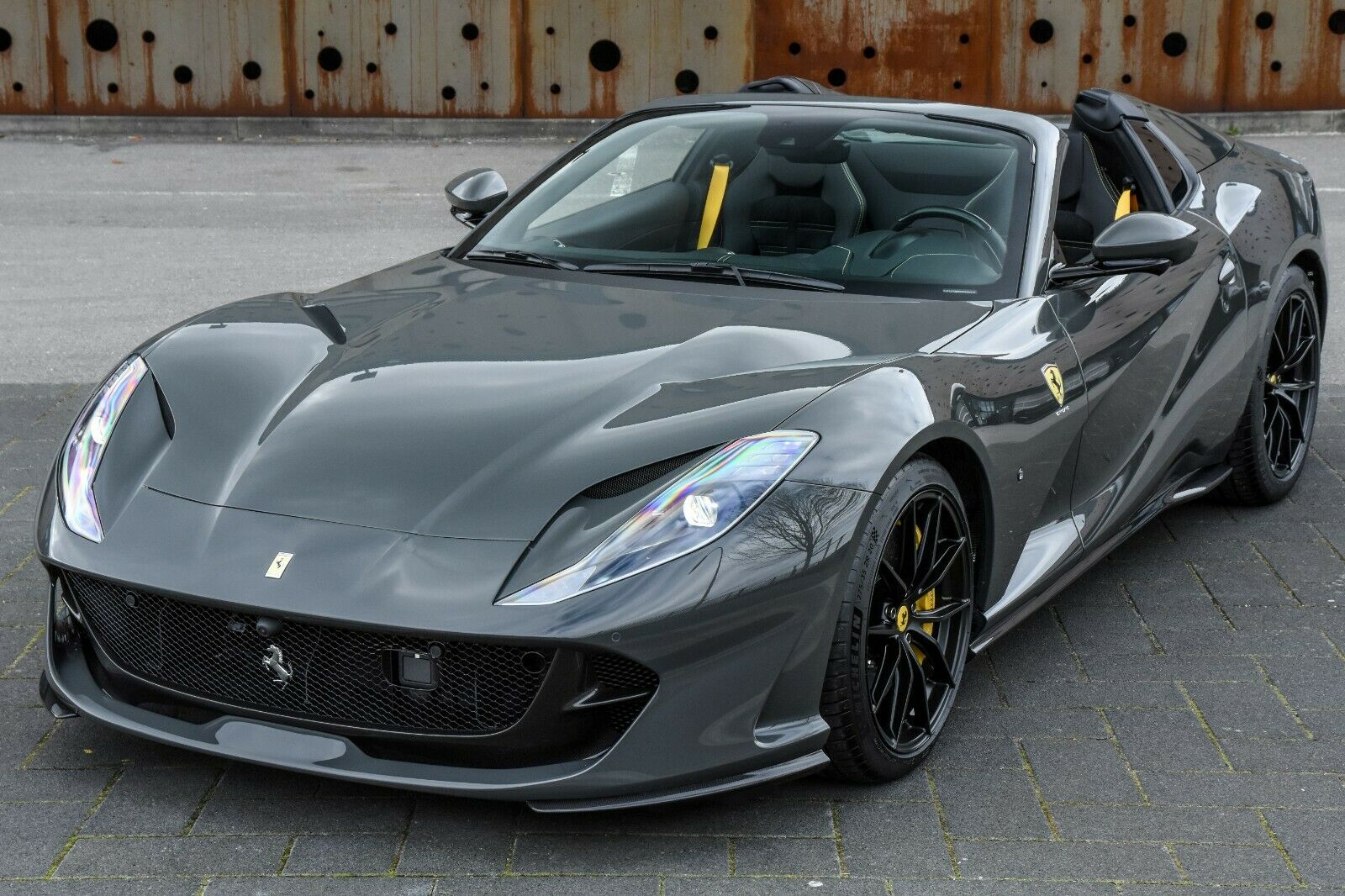 2021 FERRARI 812 GTS, 20/20