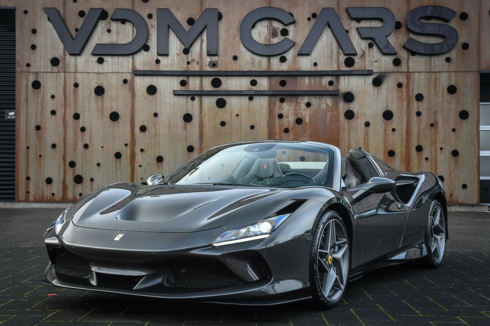 2020 Ferrari F8 Spider, 3/20