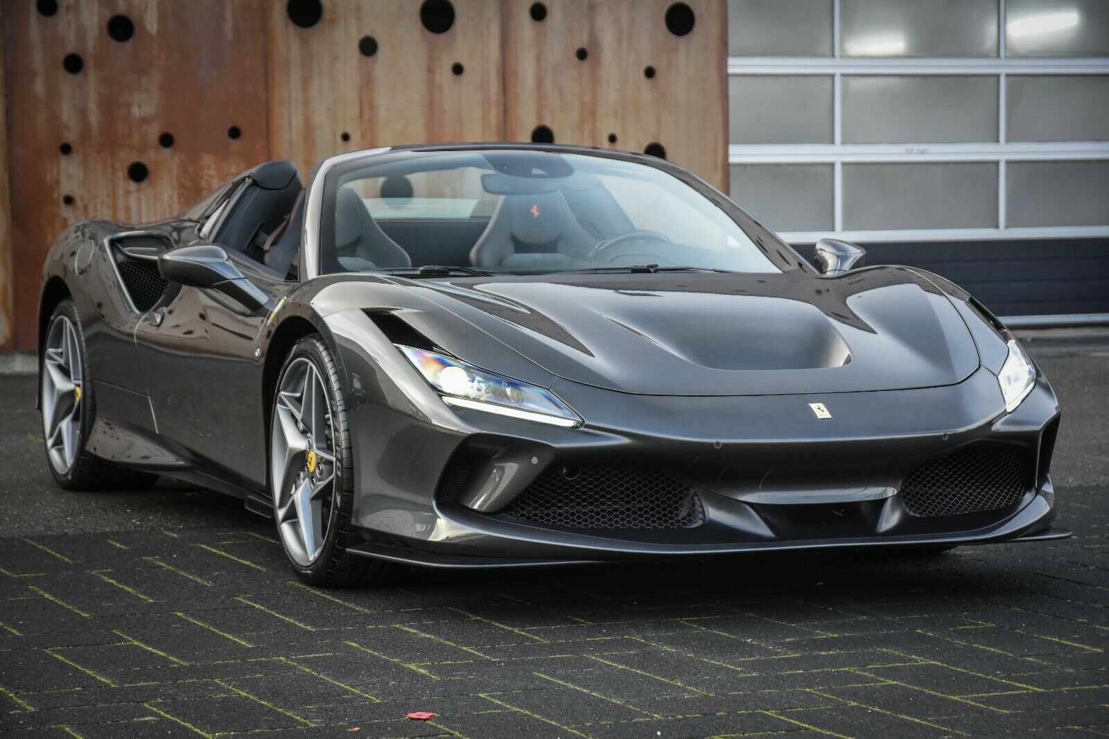 2020 Ferrari F8 Spider, 13/20