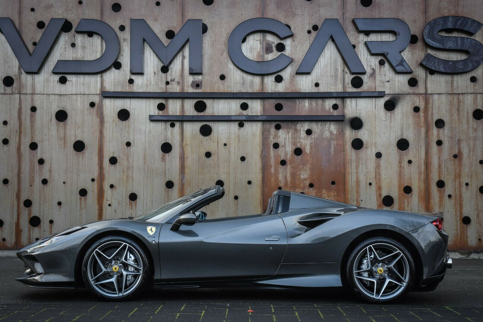 2020 Ferrari F8 Spider, 19/20