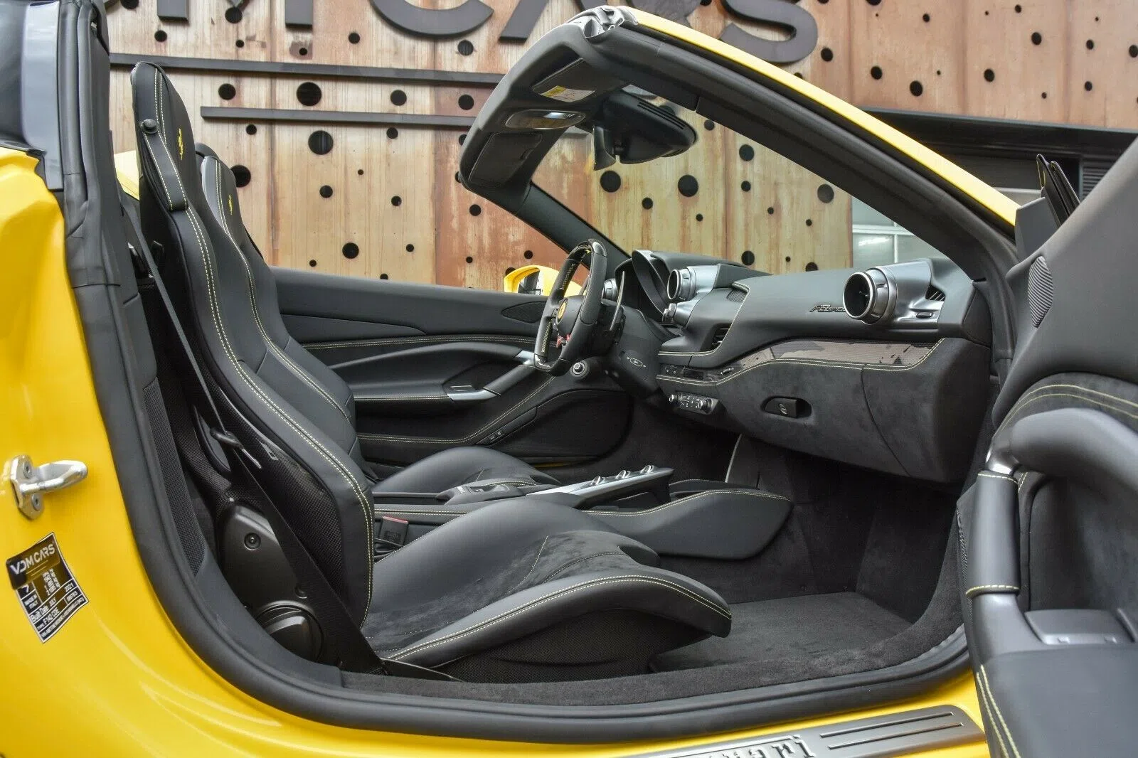 2021 Ferrari F8 Spider interior, Black Leather