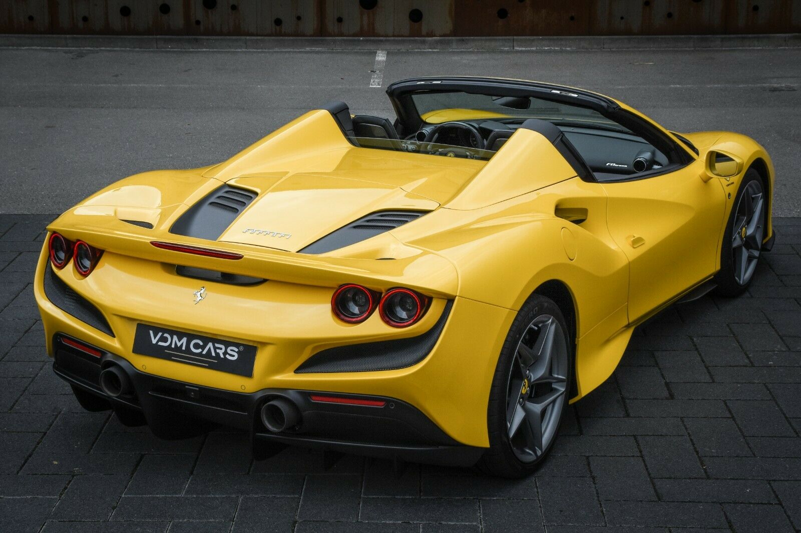 2021 Ferrari F8 Spider, 8/20