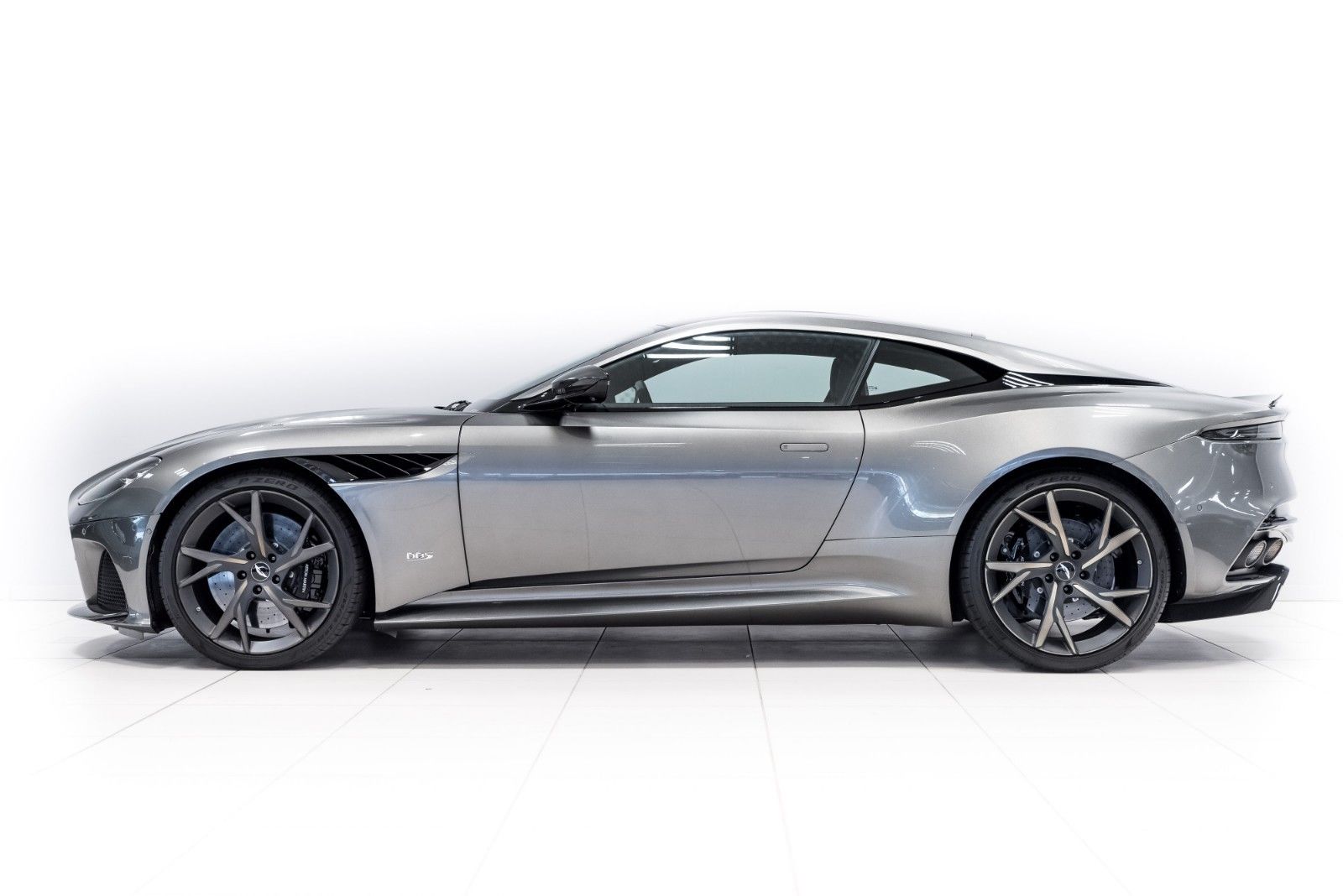 2019 Aston Martin DBS Superleggera Coupe Scintilla Silver by Q, 3/15