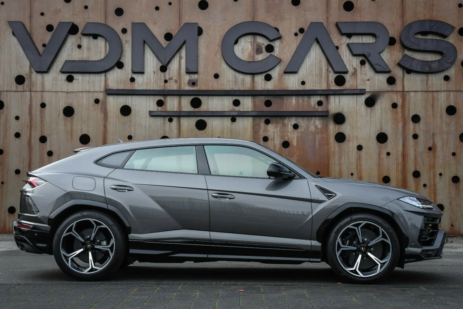 2021 Lamborghini Urus for sale, exterior, GREY