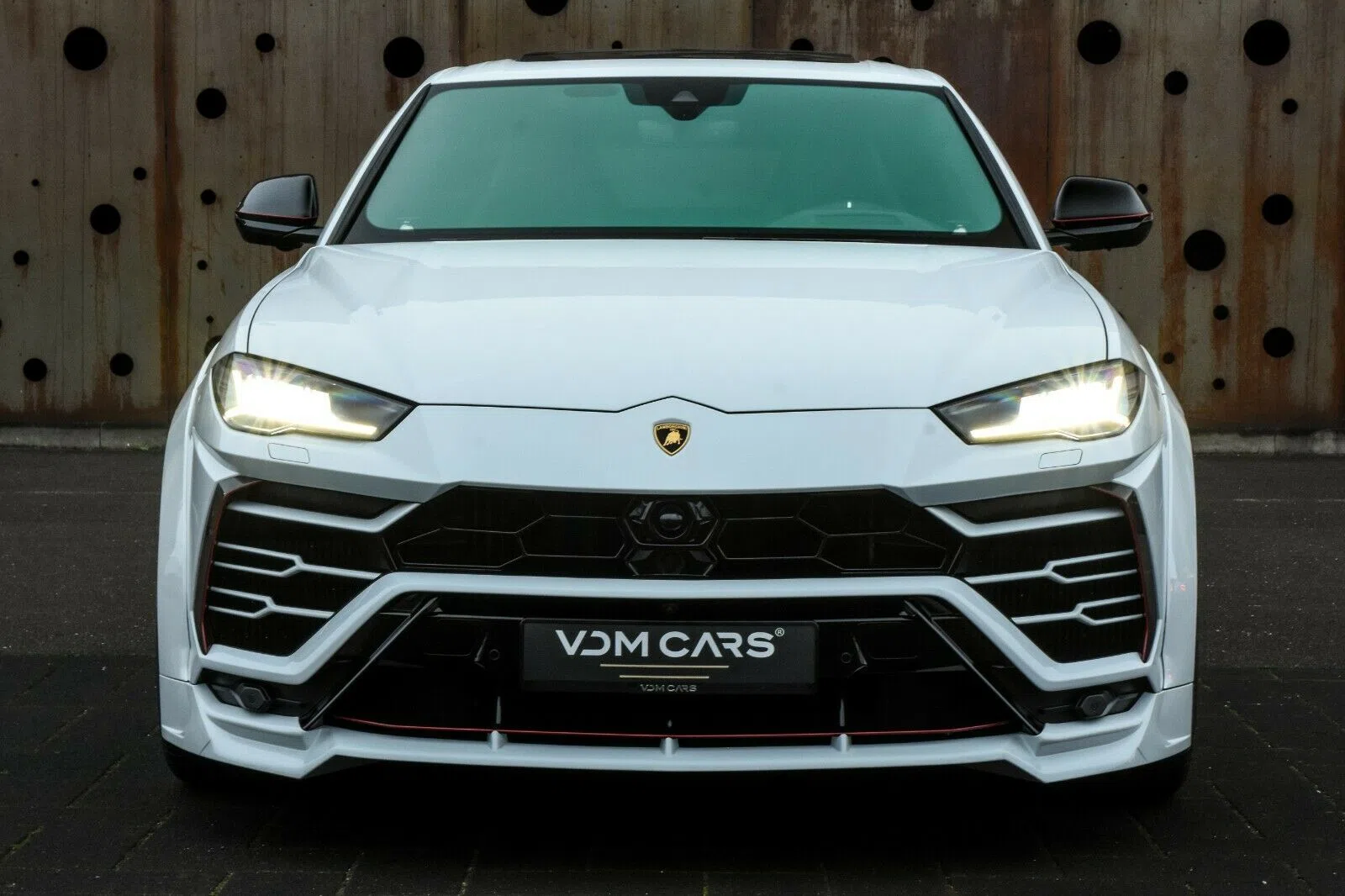2018 Lamborghini Urus NOVITEC for sale, exterior, White
