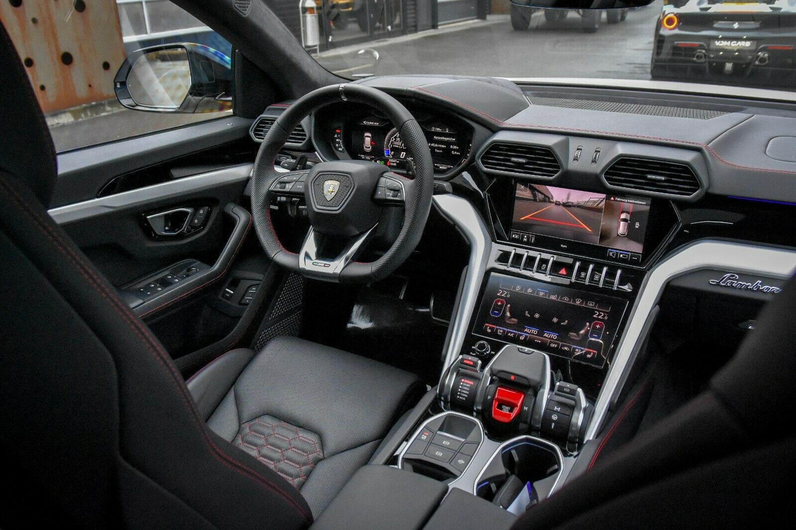 2018 Lamborghini Urus NOVITEC, 3/20