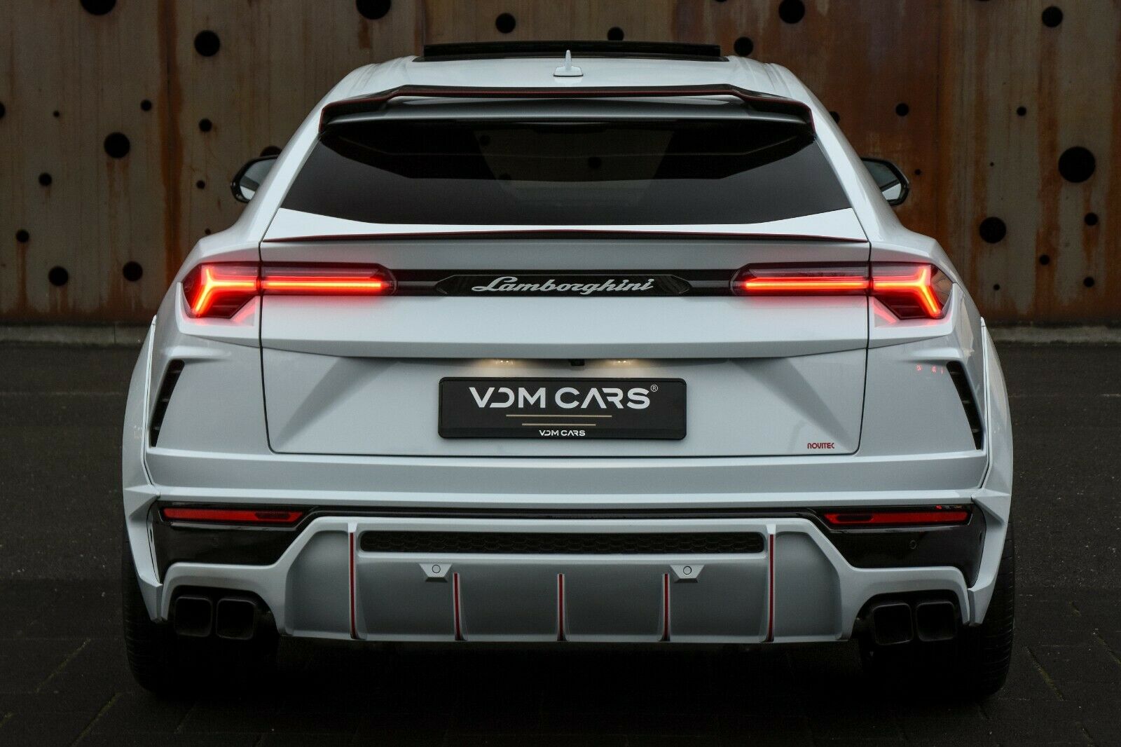 2018 Lamborghini Urus NOVITEC, 7/20
