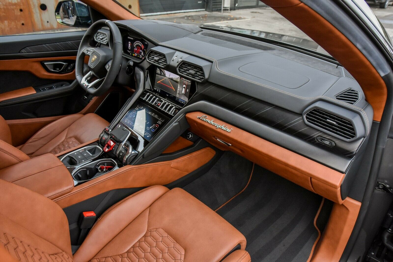 2021 Lamborghini Urus, 3/20