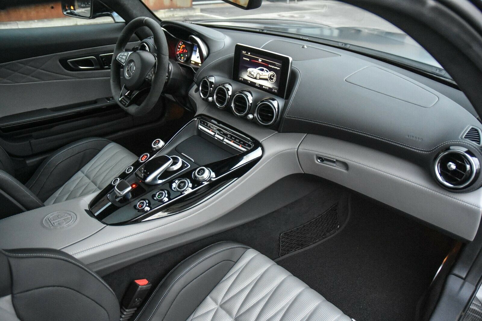 2018 MERCEDES-BENZ AMG GT C Edition 50, 16/20