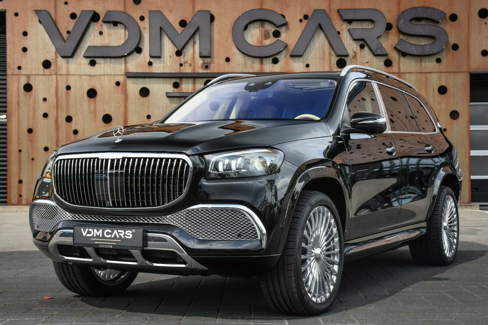 2021 MERCEDES-MAYBACH GLS 600, 4/20
