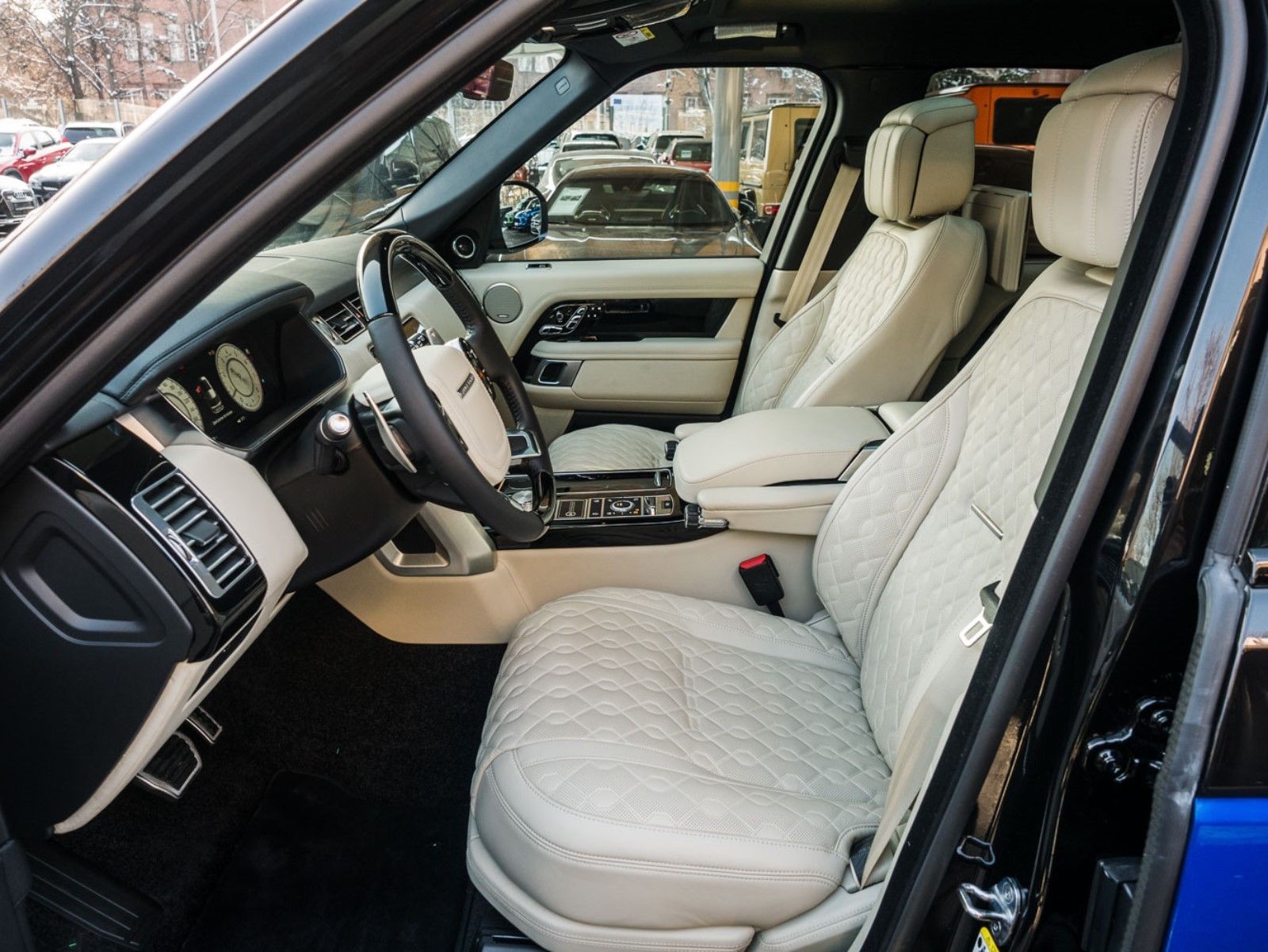 2019 Land Rover Range Rover SV Autobiography, 10/15