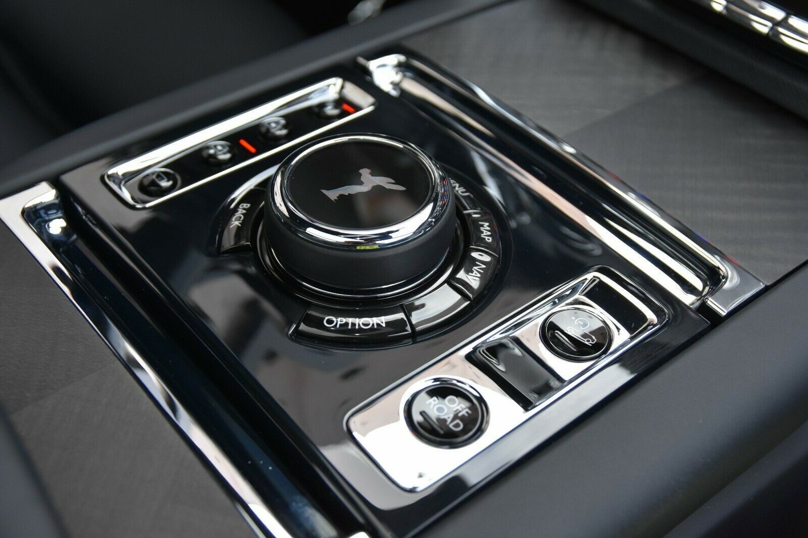 2019 ROLLS-ROYCE CULLINAN, 19/20