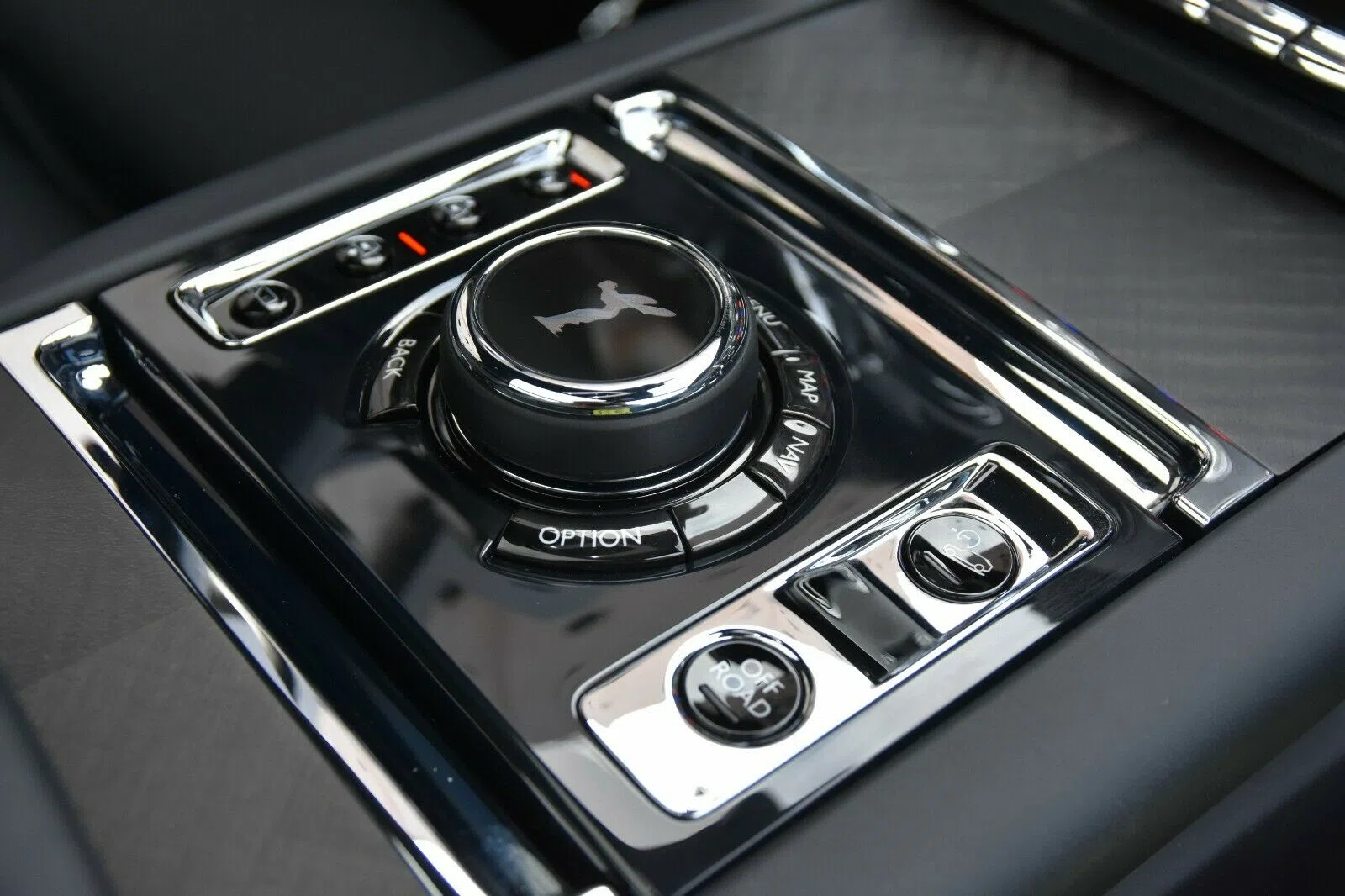 2019 Rolls-Royce Cullinan interior, center console, Black Leather