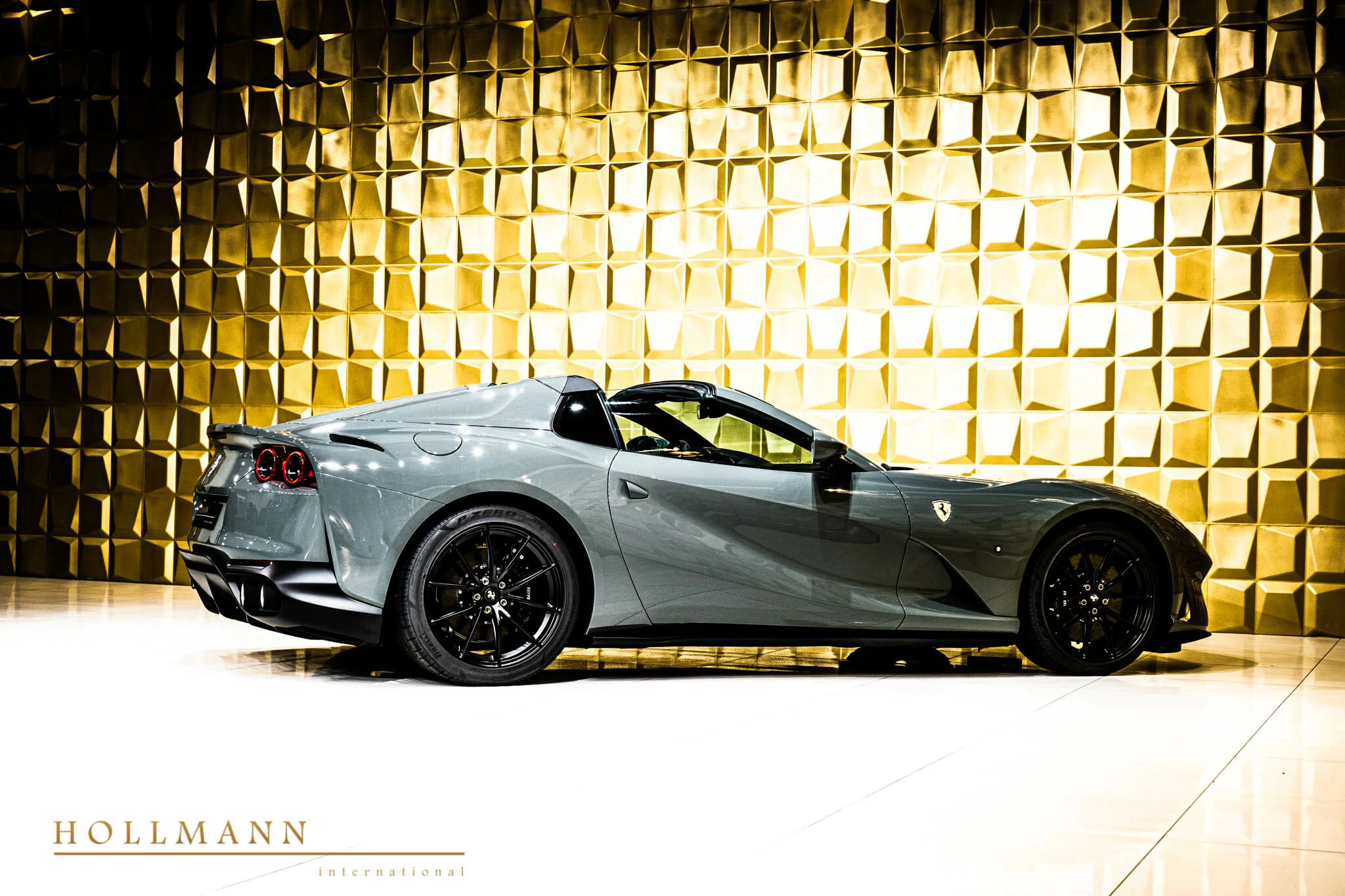 FERRARI 812 GTS for sale, exterior, Grigio Medio