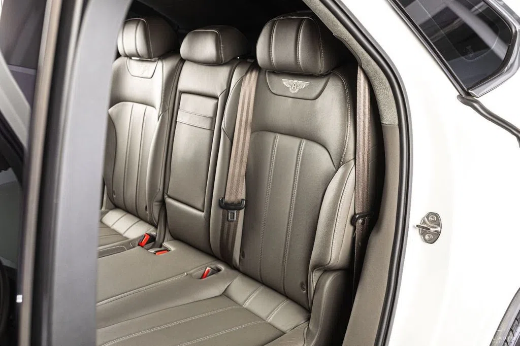 2018 Bentley Bentayga interior, seats, Hopper, Leather