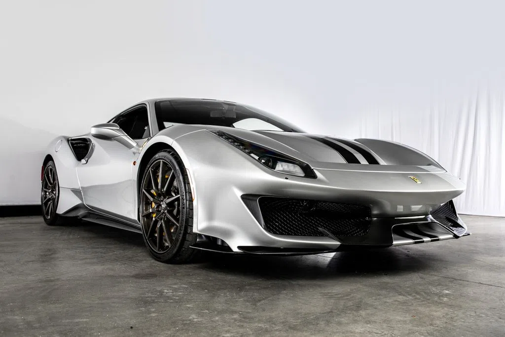 2019 FERRARI 488 PISTA
