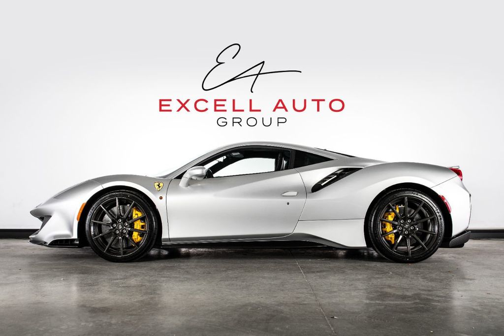 2019 FERRARI 488 PISTA, 2/20