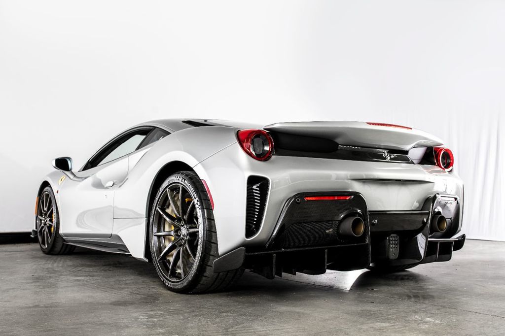 2019 FERRARI 488 PISTA, 5/20