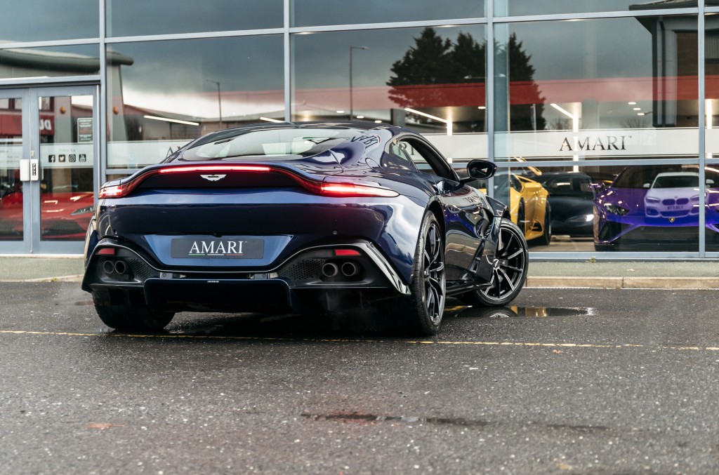 2019 ASTON MARTIN VANTAGE, 11/19