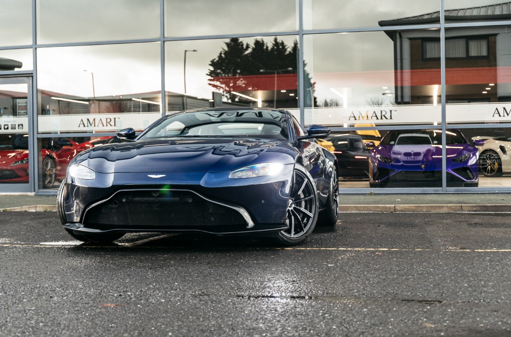 2019 ASTON MARTIN VANTAGE, 14/19