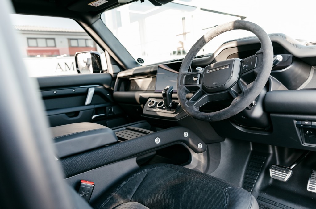 2021 LAND ROVER DEFENDER V8, 4/20