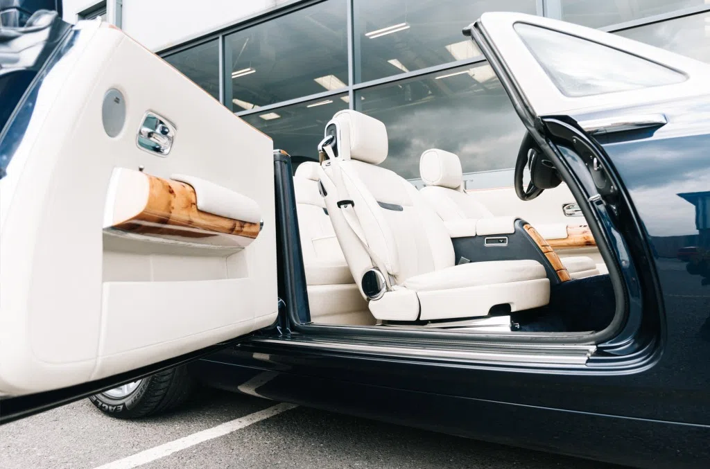 2008 Rolls-Royce Phantom Phantom Drophead for sale, exterior, Nachtblau Metallic