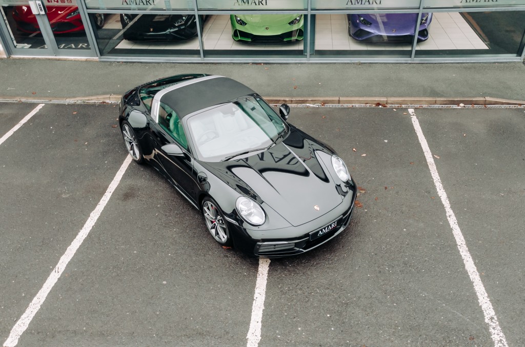 2021 Porsche 911 Targa 4S, 18/20